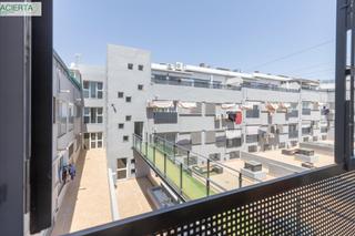 Àtic a Albolote. Fantástico ático dúplex en albolote con terraza privada