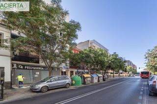 Appartement à Barrio de Zaidín. Oportunidad de inversión en el zaidín  avenida de dílar