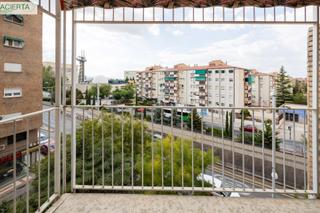 Piso  Avenida de barcelona. Magnifica vivienda junto al camino de ronda y frente al parque d
