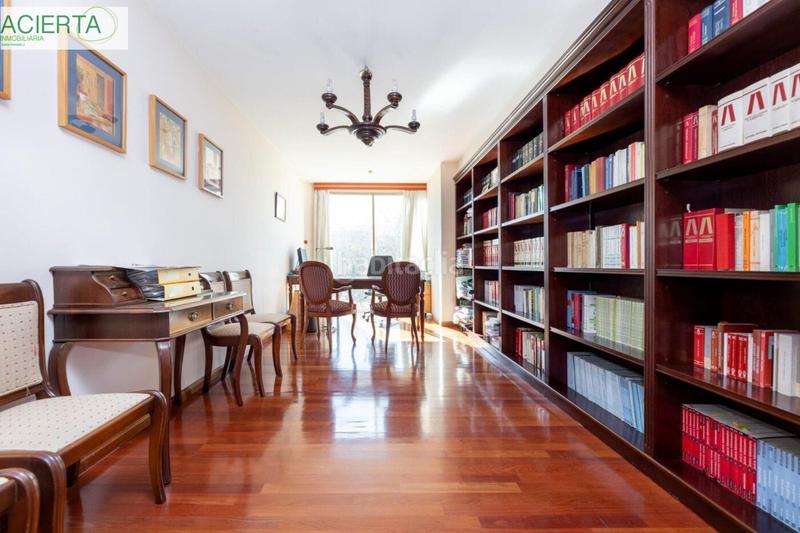 Foto 96168854-efac-4a0c-b951-7b53deccd982. Oficina amb calefacció a Fígares Granada