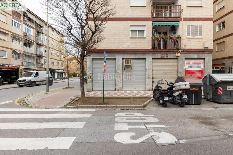 Foto f31aece8-4d8f-41af-920c-2f9f38595507. Business premise in Castaño - Mirasierra Granada