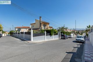 Chalet  Calle calle de alonso cano. Chalet en otura
