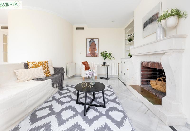 Foto 1956de03-a348-4222-a62c-fd68c02566d7. Chalet con riscaldamento parcheggio piscina in Camino de los Neveros - Serrallo Granada