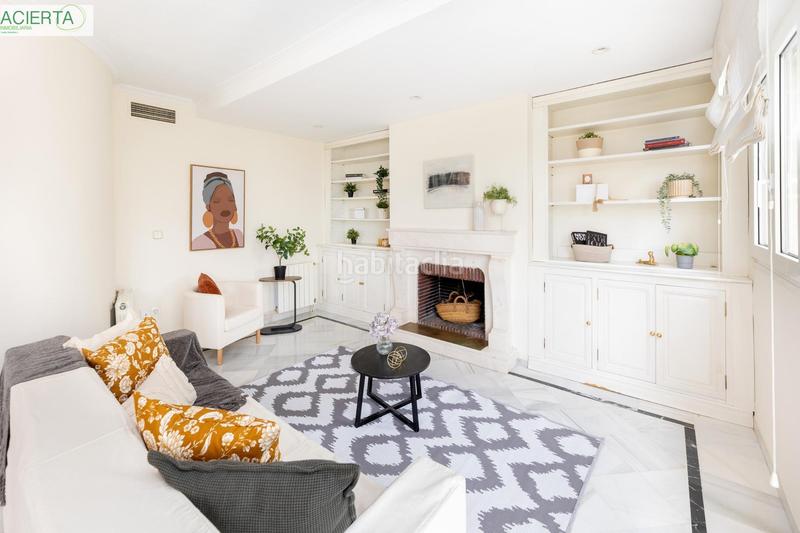 Foto 47ad7f14-4590-4334-b038-2be42522c662. Chalet con riscaldamento parcheggio piscina in Camino de los Neveros - Serrallo Granada