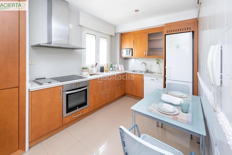 Foto 5cd7237d-3ea8-45fb-a8f3-f2dea513bb69. Chalet con riscaldamento parcheggio piscina in Camino de los Neveros - Serrallo Granada