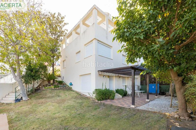 Foto 7e7ac887-24d2-4a91-952a-1bcaa2c8e96b. Chalet con riscaldamento parcheggio piscina in Camino de los Neveros - Serrallo Granada