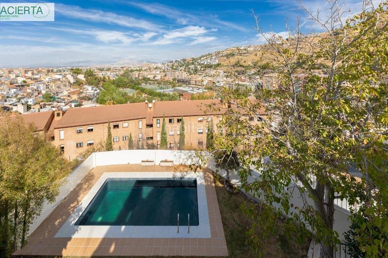 Foto 8a3b6c5c-1198-4143-be70-cf38c4d87454. Chalet con riscaldamento parcheggio piscina in Camino de los Neveros - Serrallo Granada