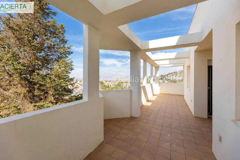 Foto ebcc4b14-f7f7-41e9-a8c6-1751a9a3acbb. Chalet con riscaldamento parcheggio piscina in Camino de los Neveros - Serrallo Granada