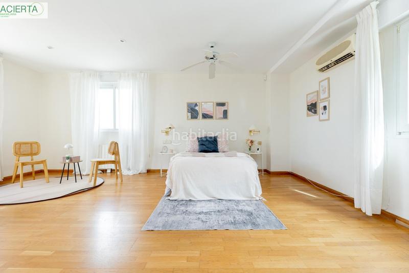 Foto f10f23c2-853d-4f3c-8318-3f3af9a639d3. Chalet con riscaldamento parcheggio piscina in Camino de los Neveros - Serrallo Granada