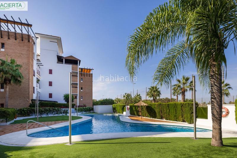 Foto b0c3be8d-8136-4958-9440-e67f5b1e2a9c. Piccolo appartamento in calle rector jose vida soria 10 in Motril