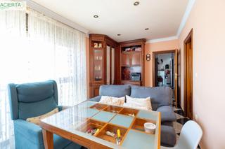 Flat  Calle río lecrín. Estupendo piso en zona vergeleszaidin.
