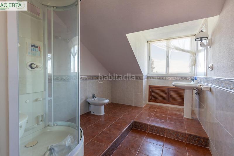 Foto 08885ec2-d487-4422-984d-a8155a4ddbc4. Chalet with heating parking pool in Atarfe