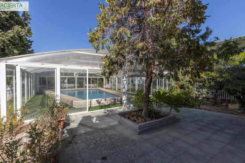 Foto 0fede83c-c336-47f7-9e0f-935e984b7842. Chalet with heating parking pool in Atarfe