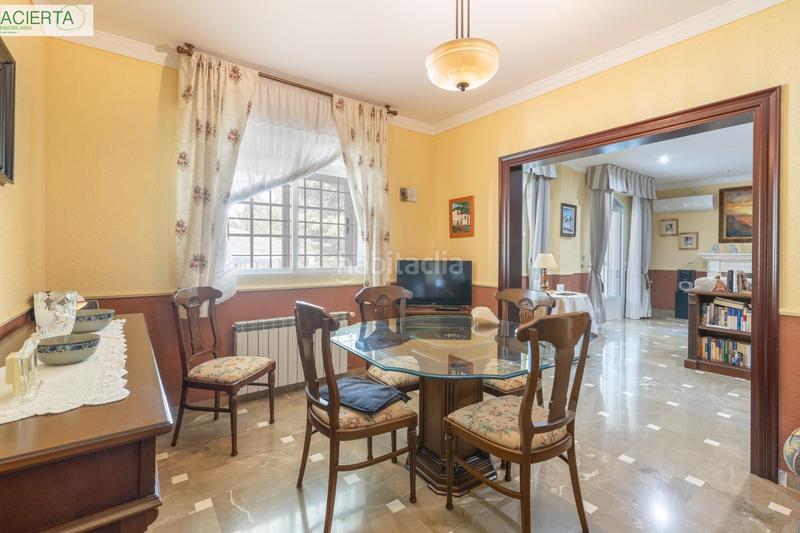 Foto 68176764-d1eb-4c74-85fe-f239c4d95a4d. Chalet with heating parking pool in Atarfe