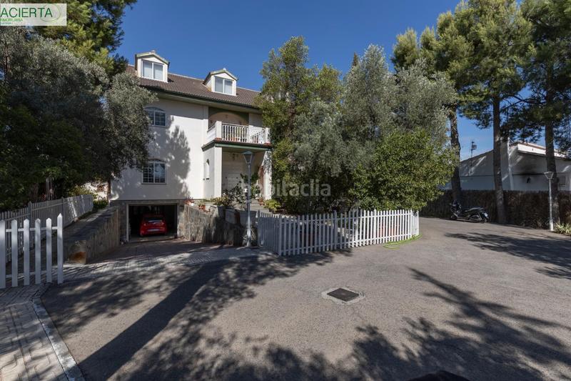 Foto 798abba9-6581-49e0-8f70-54a56f0fae7e. Chalet with heating parking pool in Atarfe