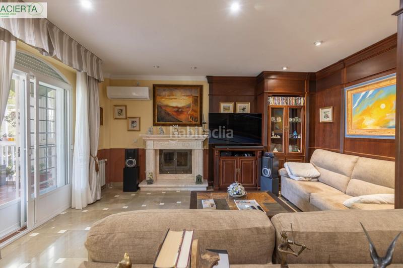 Foto a40bf281-b4f7-49e7-94de-cd0e0da77955. Chalet with heating parking pool in Atarfe