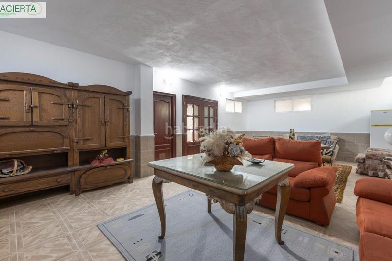 Foto ae4a428d-1899-4a54-a514-2e3ea3ec267e. Chalet with heating parking pool in Atarfe