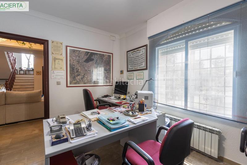 Foto bbd4f175-da38-4485-aaea-293964b23902. Chalet with heating parking pool in Atarfe