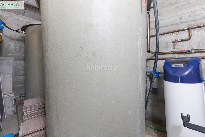 Foto cf4a1c5f-5d99-425a-b010-42a9dc78bcb0. Chalet with heating parking pool in Atarfe