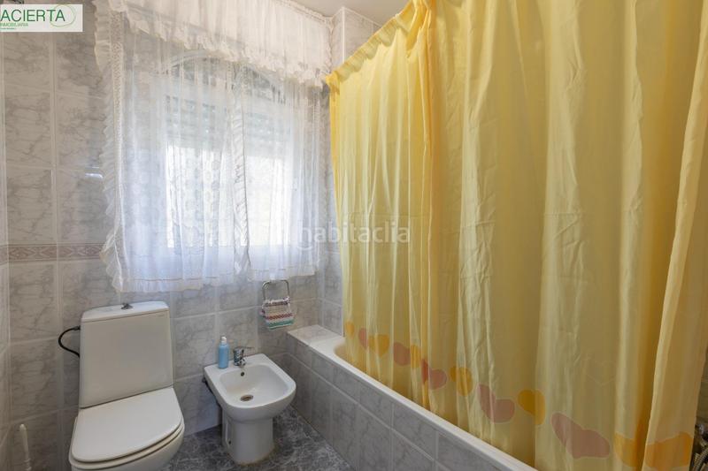 Foto f9e3cdaa-c158-4db8-b44a-649fd7e8e960. Chalet with heating parking pool in Atarfe