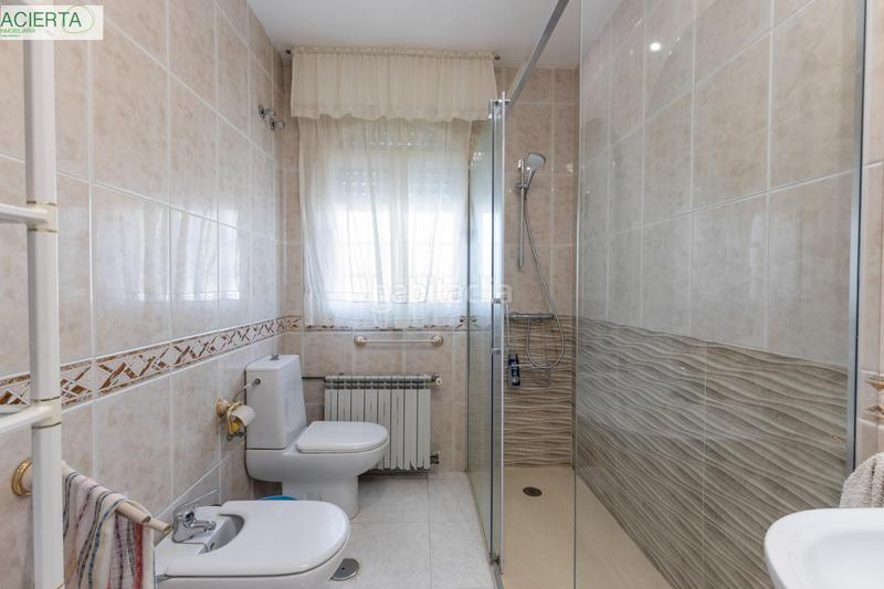 Foto faa27cc9-0345-41bb-b5a9-290f12665300. Chalet with heating parking pool in Atarfe