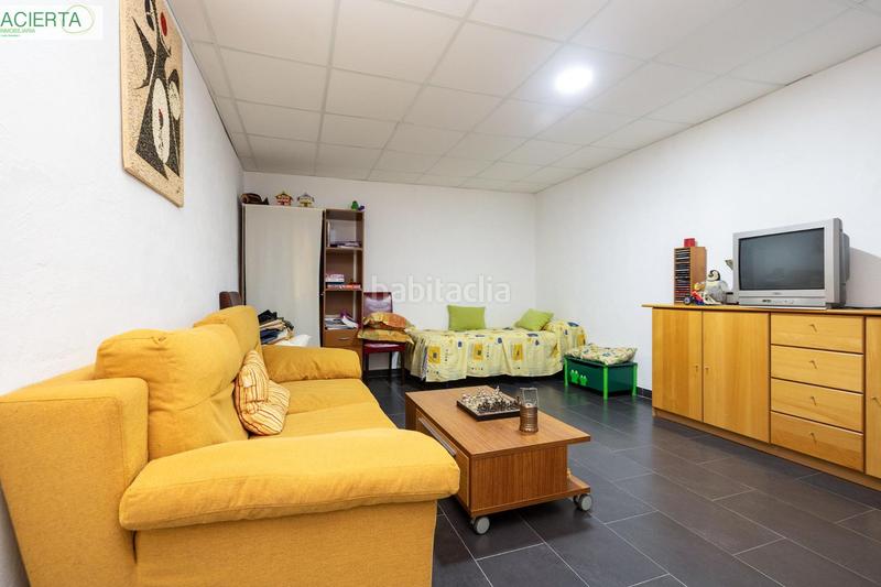 Foto 5dc5b772-b488-4197-89b8-71e03111fa81. Chalet avec chauffage parking dans Jun