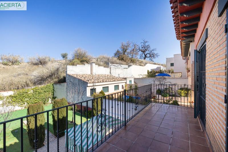 Foto 660448d1-7d7b-4e7d-90ba-b08c698d4235. Chalet avec chauffage parking dans Jun