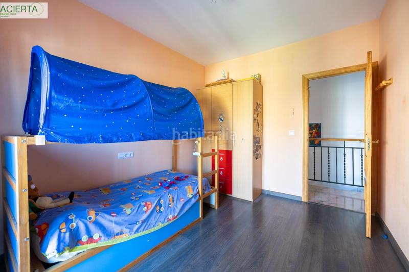 Foto b85f55be-50f0-430f-b26b-5bbbd8e18e9e. Chalet avec chauffage parking dans Jun