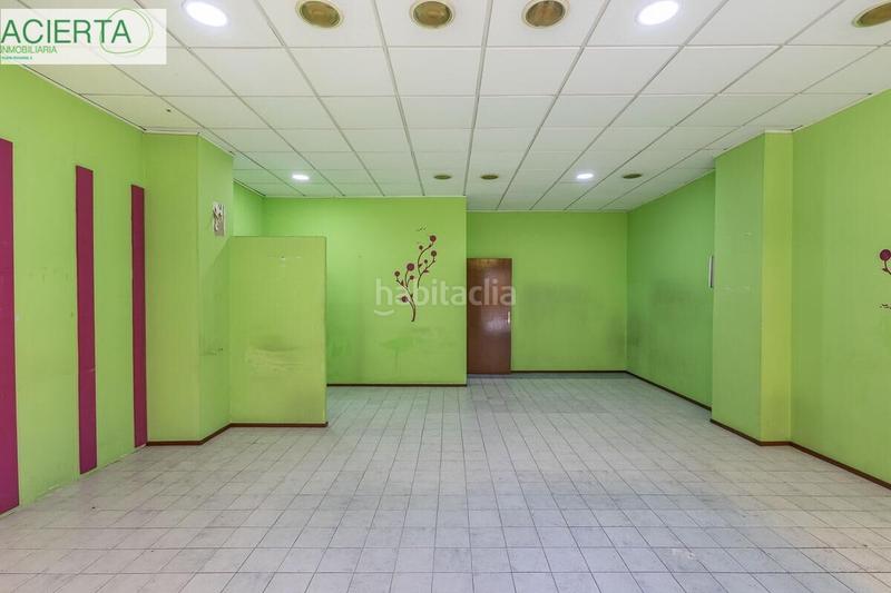 Foto 2a110dfd-52ea-46a4-8d50-943bcf86147e. Business premise in Plaza de Toros Granada