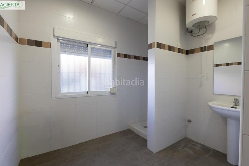 Foto 2cad9966-e996-46ab-8aaa-4022dfbbca73. Bâtiment à usage industriel dans Dúrcal