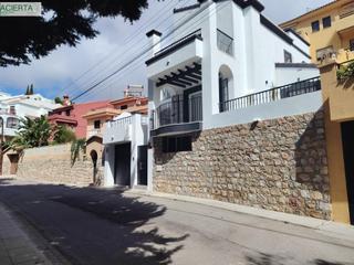 Semi detached house  Calle blasco ibañez. Precioso adosado en motril
