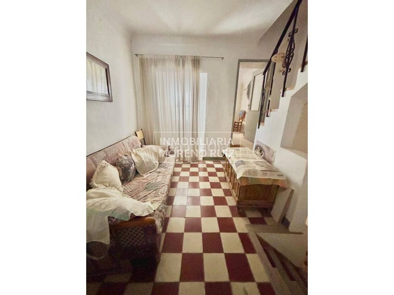 Foto 03be8e63-f470-4a13-a6a9-60f79d5abc2a. Casa a Luque