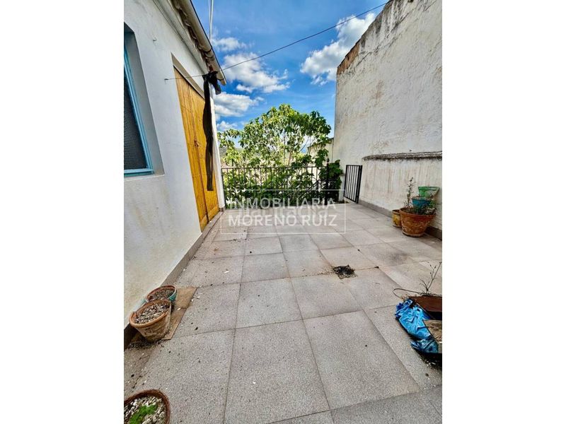 Foto ab50b57e-ba1b-4c1e-803d-2fab0fd8c38e. Casa a Luque