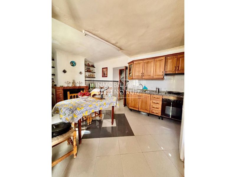 Foto d4c46b0b-3bbb-4202-8946-8d28b7d7b2fa. Casa a Baena