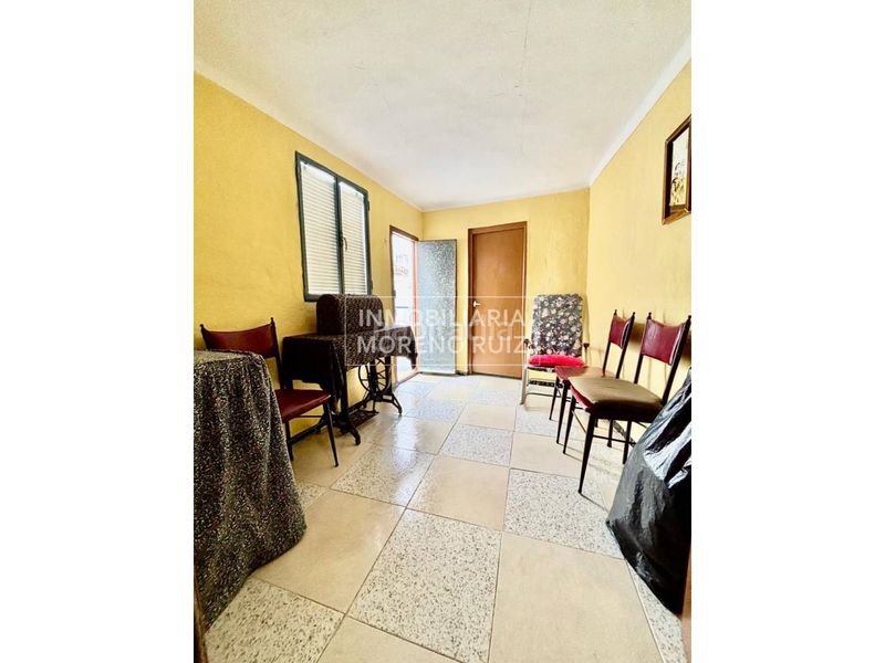 Foto a44d08ab-76c2-44da-80dd-97554f7a2f42. Casa a Baena