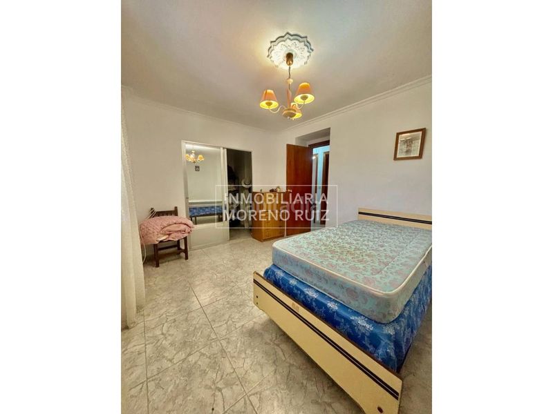 Foto be022be7-8591-45cc-809f-1ab27a333101. Casa a Baena