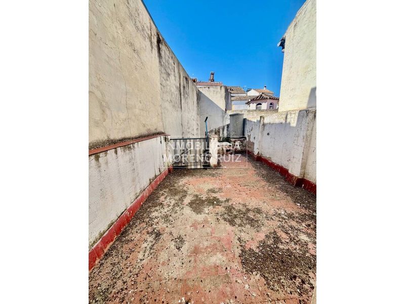 Foto 2de257ff-f112-48a1-a12b-9132b5dea759. Casa a Baena