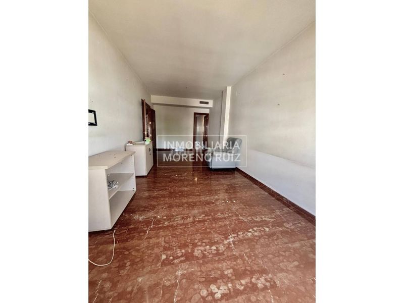Foto 0f26caff-2543-458f-b32d-d5a7c56eadec. Duplex dans Baena