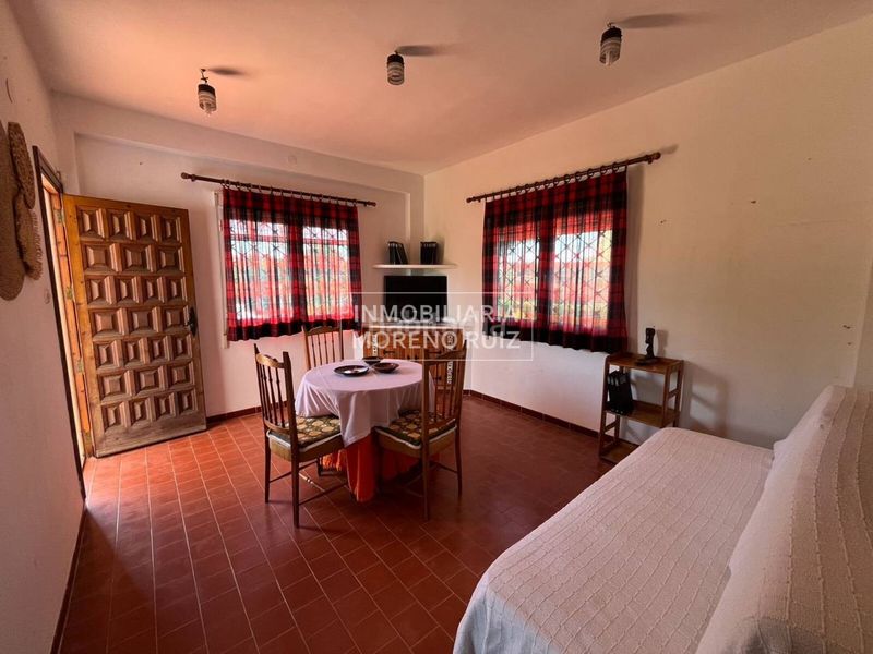 Foto 6fffb1cc-5180-4bd7-8e40-84449075b6fe. Chalet con parcheggio piscina in Centro Bétera