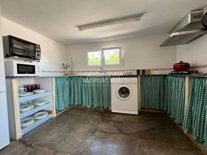 Foto eac87591-a46a-475a-b192-bb83f59ce966. Chalet con parcheggio piscina in Centro Bétera