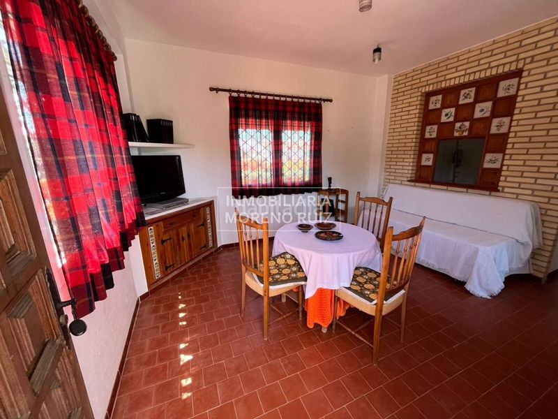 Foto f009b289-69c5-45f5-95e7-bb82c62e5aa1. Chalet con parcheggio piscina in Centro Bétera