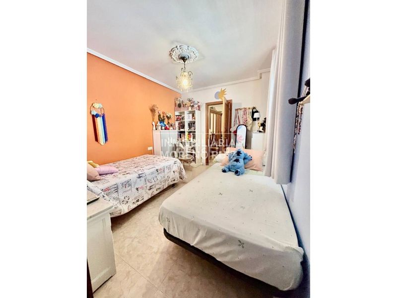 Foto e214ec6e-1a57-4936-9826-d90609245f25. Casa a Baena