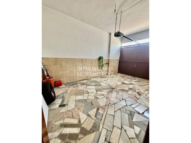 Foto dcb100c0-3907-4fb1-af5e-984602c238c2. Casa amb calefacció a Baena