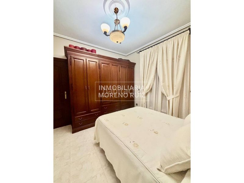 Foto fd1c8956-622d-41a2-96ec-e723f656ce73. Casa a Baena