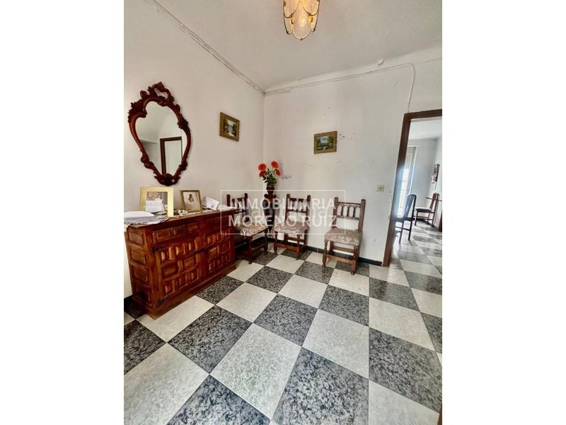 Foto 0e2318d1-d24d-46c6-abeb-d01bedea5365. Casa a Baena