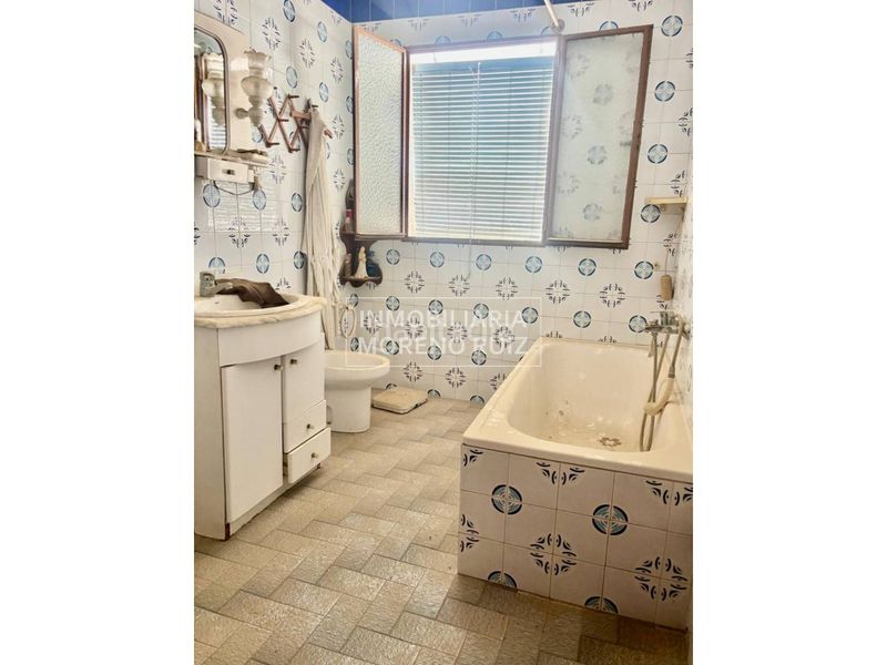 Foto ed374fad-00f3-4dd3-89ce-6b2654bd63de. Casa a Baena