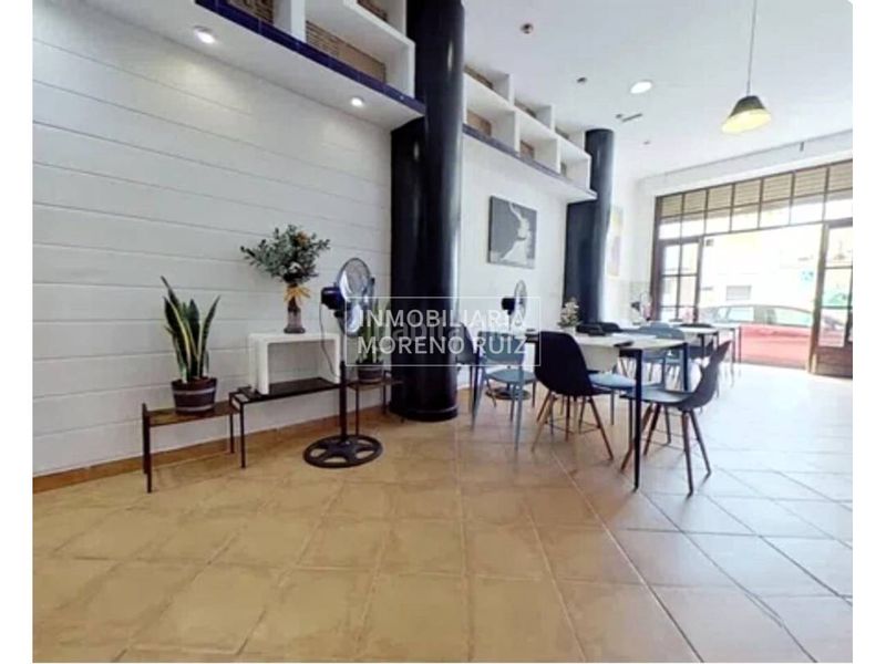 Foto 0bfa95fe-ab31-4d72-bd50-c756284292c6. Local comercial a Campello Playa Campello (el)