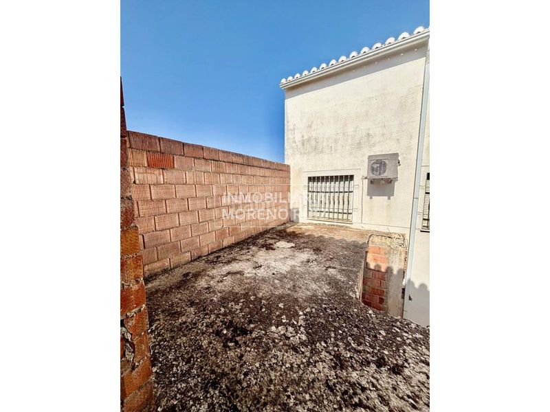 Foto ea873e7f-7692-4630-85fd-e9d540484b97. Casa a Baena