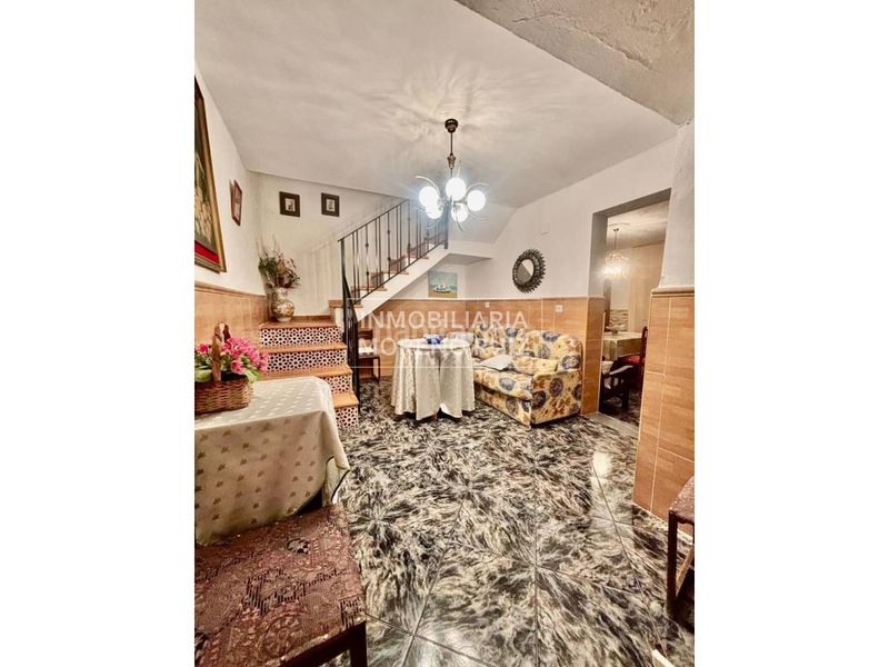 Foto edb5fa4d-f183-4ba5-8255-369c5ada6859. House in Luque