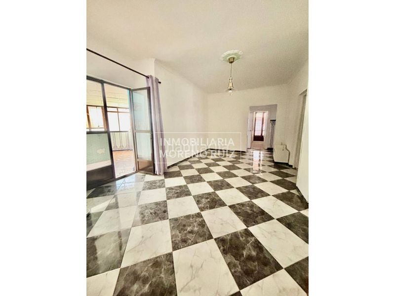 Foto 54a9cb16-2821-415c-a3d3-340105e38c53. Casa in Baena
